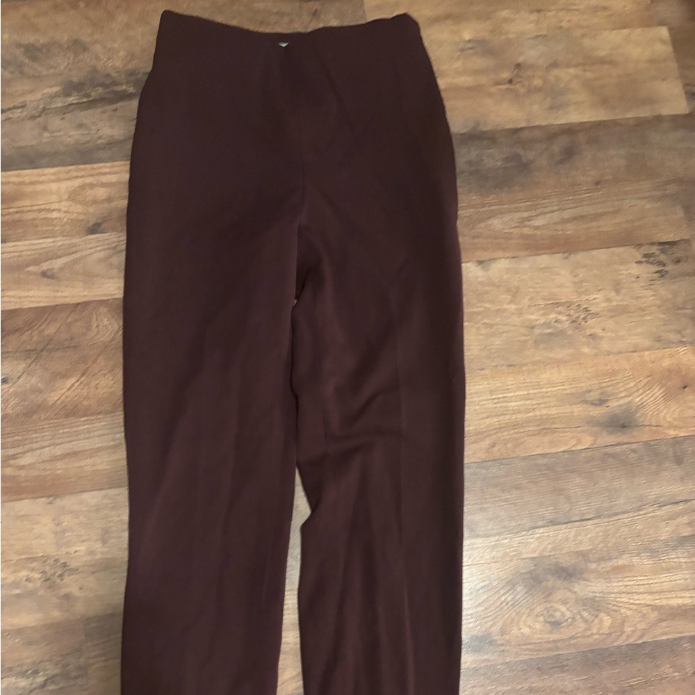 H&M Burgundy Size 2 Ponte Dress Pants!
